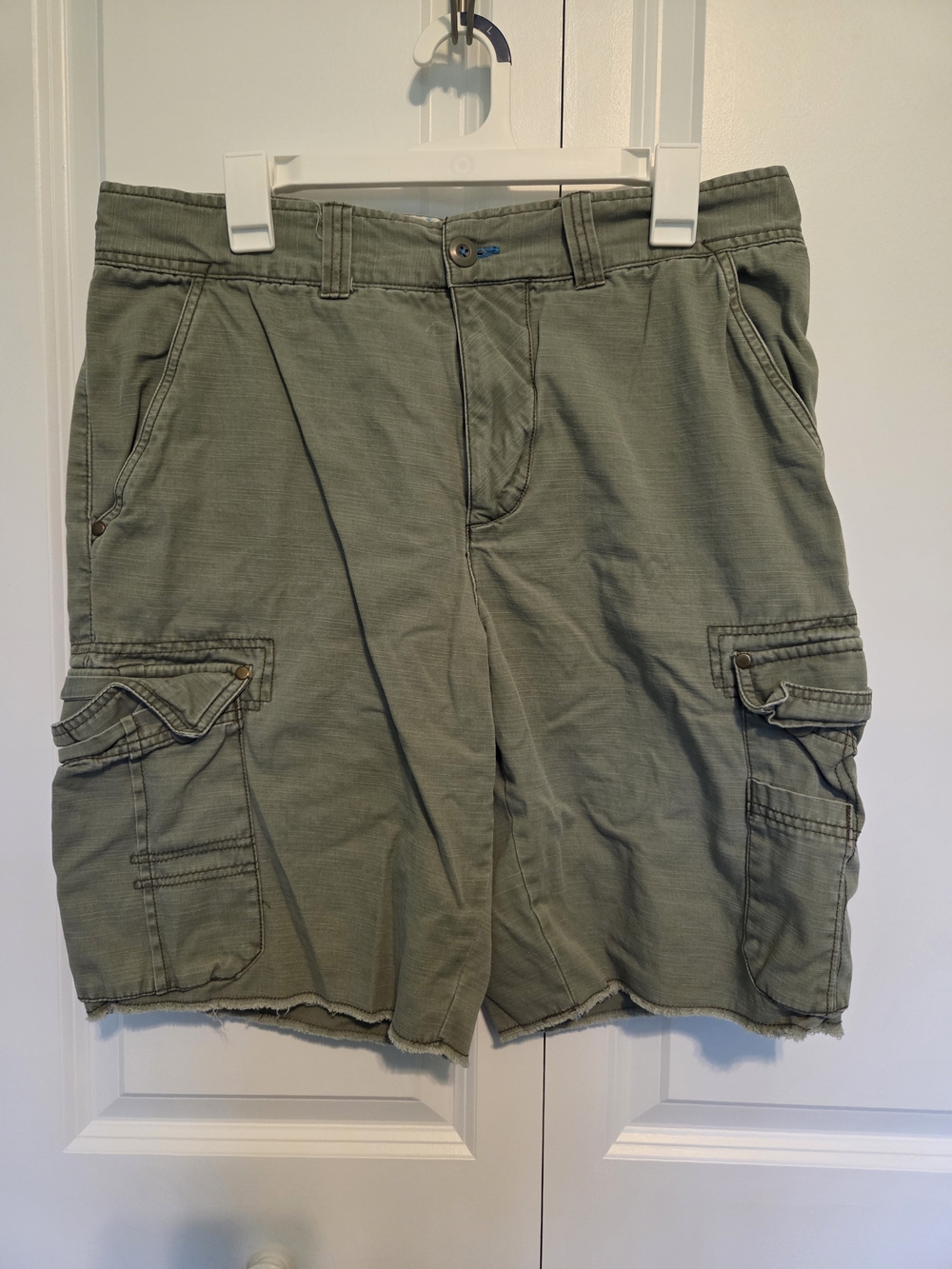 OP Men's Olive Cargo Shorts